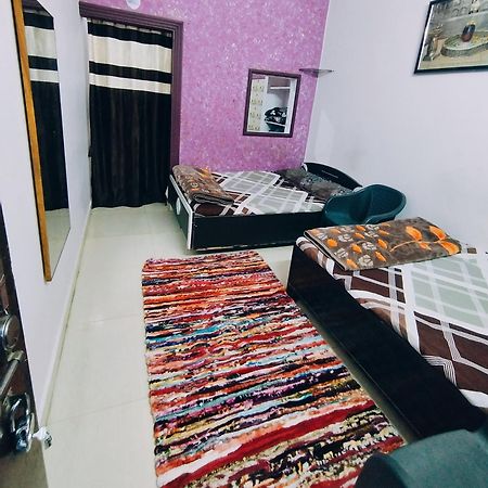 Kalpeshwar Homestay 乌贾因 外观 照片