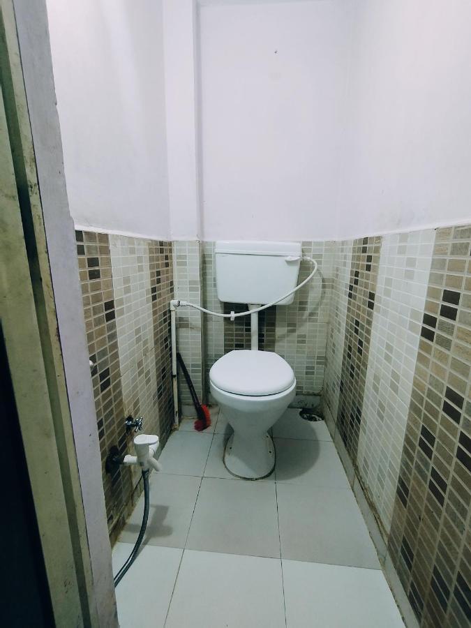 Kalpeshwar Homestay 乌贾因 外观 照片